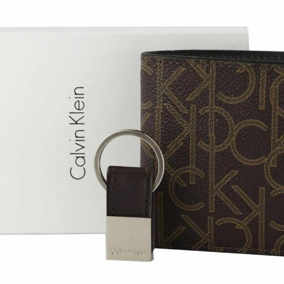 Calvin Klein Billfold with Key Brown FOB